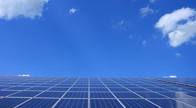Lær det vigtigste om solcelle lyskæder - Otte spændende punkter